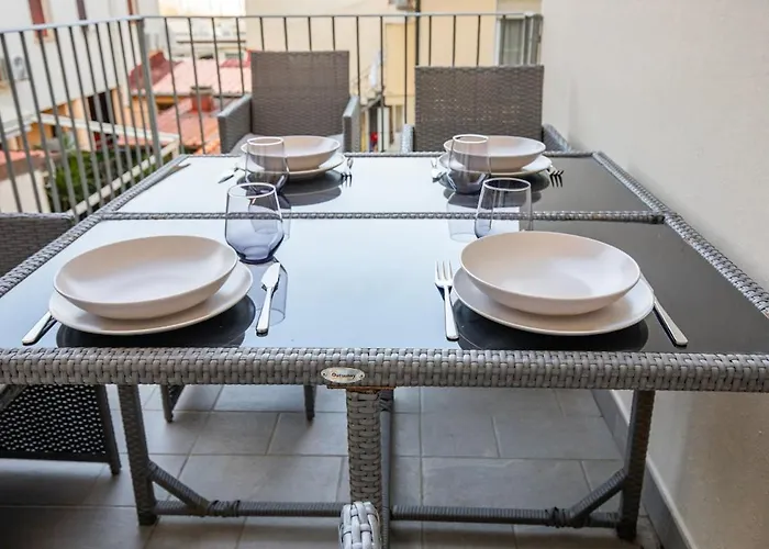 Vistamare, Superior On Viareggio's Promenade * В'яреджо