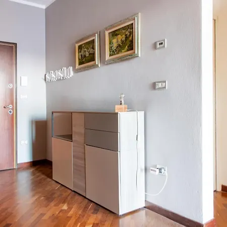 Vistamare, Superior On Viareggio's Promenade Daire *