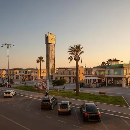 아파트 Vistamare, Superior On Viareggio's Promenade 비아레지오