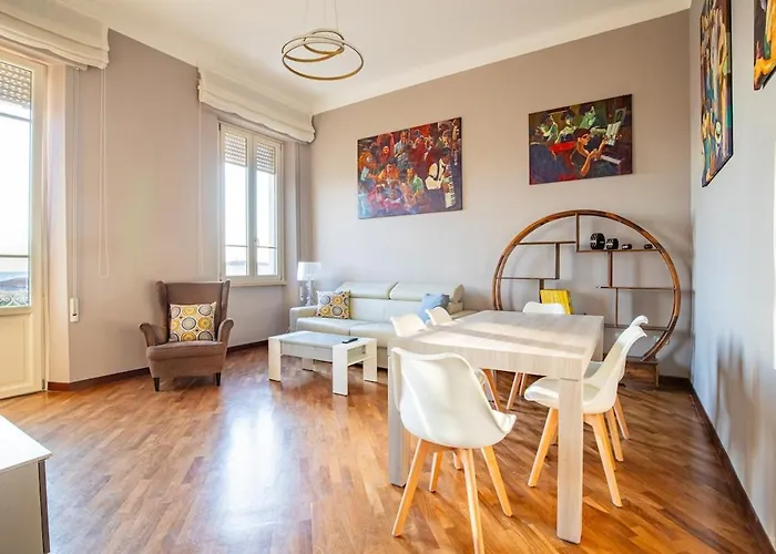 Apartament Vistamare, Superior On Viareggio's Promenade Viareggio