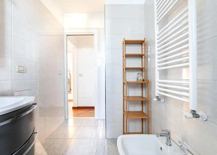 Apartament Vistamare, Superior On Viareggio's Promenade